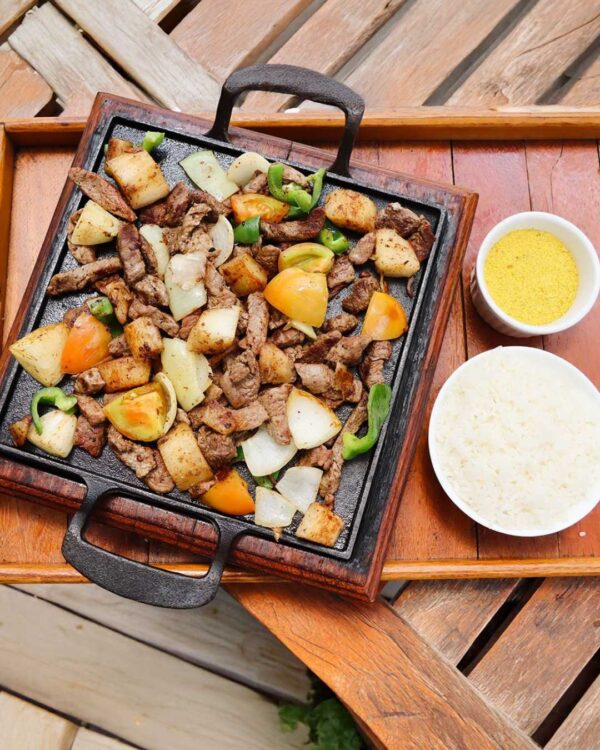 Carne de Sol com Macaxeira